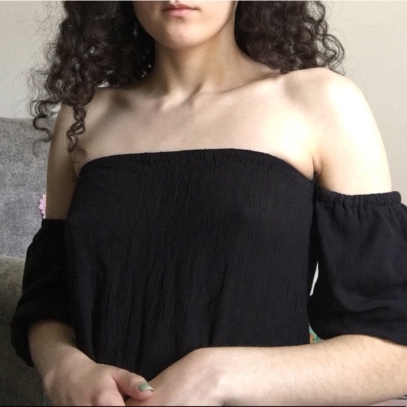 Urban Outfitters Tops - 🌿(UO) off-the-shoulder top